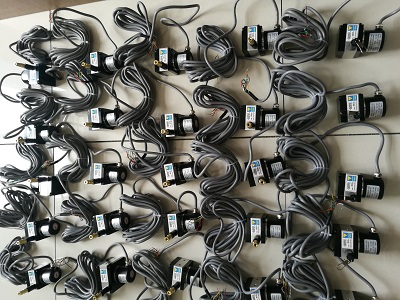 �������������a������νӾ���