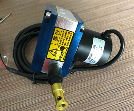 ������ӿƼ��U���Q�؂��������F�Ďׂ�������