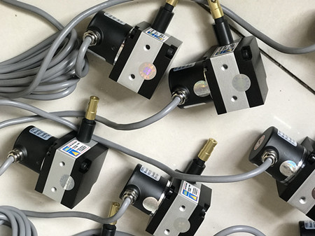 ���Kʽλ�ƾ��a�����x��ηN��̖�ϑ�(y��ng)ԓע���Ď��c��  